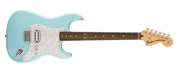 FENDER LIMITED EDITION TOM DELONGE SIGNATURE STRATOCASTER - DAPHNE BLUE