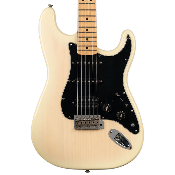 USED FENDER 1995 STRATOCASTER SPECIAL  HSS WHITE - WITH CASE
