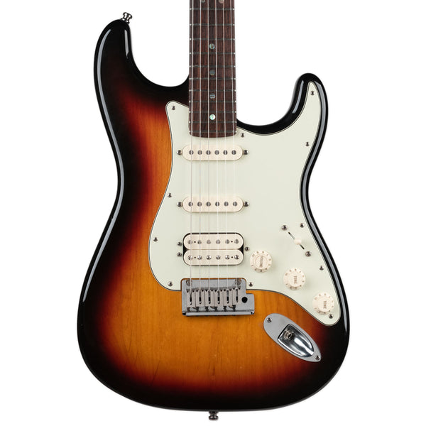 USED FENDER 2007 AMERICAN DELUXE HSS FAT STRATOCASTER - 3-COLOUR SUNBURST WITH CASE