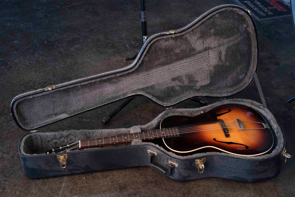VINTAGE GIBSON L-30 CARVED-TOP ARCHTOP 1940 -WITH CASE