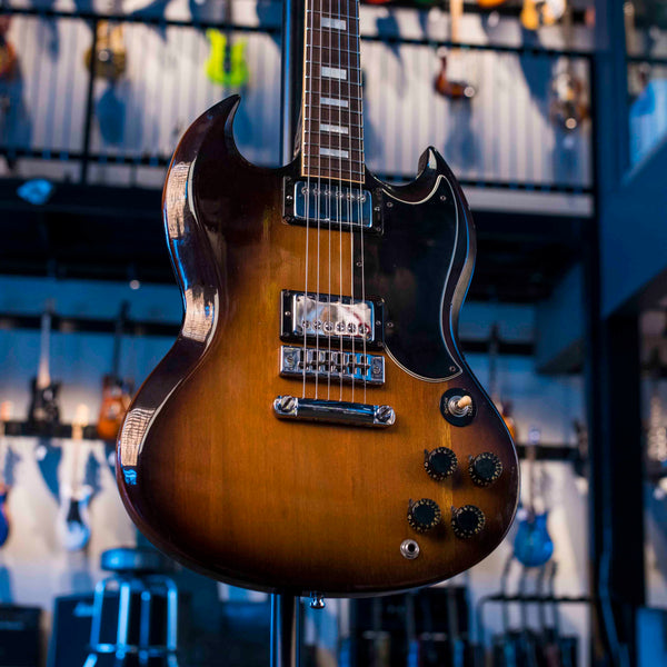 VINTAGE 1974 GIBSON SG STANDARD WITH CASE