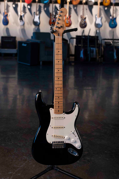 USED SQUIER MIK STRATOCASTER BLACK