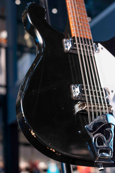 VINTAGE RICKENBACKER 610/12 - BLACK WITH GIGBAG