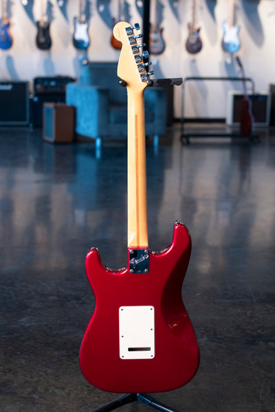 USED FENDER AMERICAN STANDARD STRATOCASTER 1996 RED MATCHING HEADSTOCK W/CASE