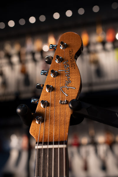 FENDER CUSTOM SHOP ARTISAN KORINA TELE - AGED NATURAL NOS