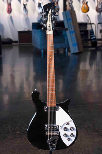 VINTAGE RICKENBACKER 610/12 - BLACK WITH GIGBAG