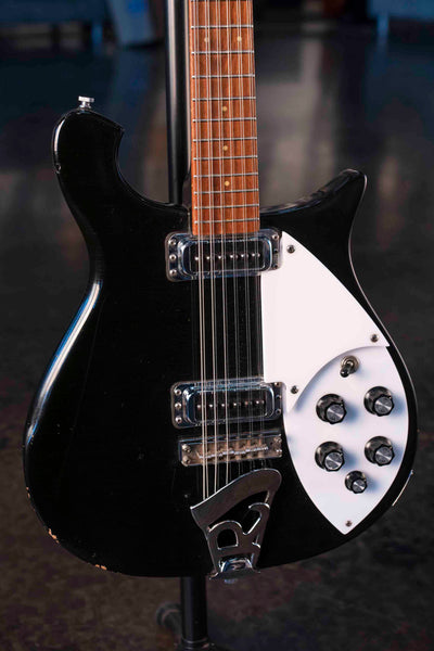 VINTAGE RICKENBACKER 610/12 - BLACK WITH GIGBAG
