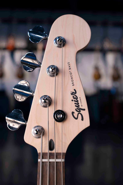 SQUIER SONIC BRONCO BASS - DAPHNE BLUE