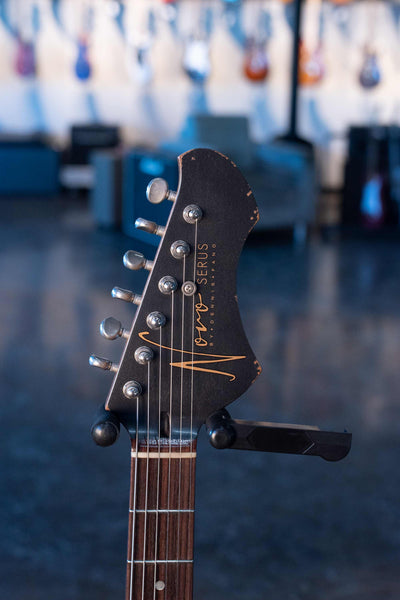 NOVO GUITARS SERUS J - CHARCOAL FROST
