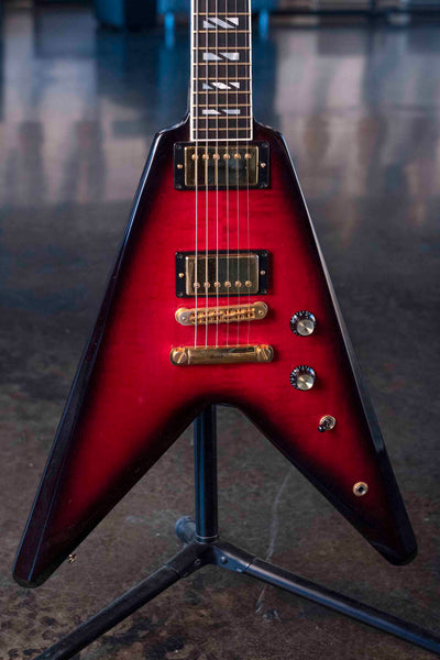 USED GIBSON GUITAR OF THE MONTH  50TH ANNIVERSARY FLYING V 2008 - BRIMSTONE BURST WITH CASE
