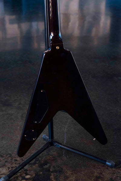 USED GIBSON GUITAR OF THE MONTH  50TH ANNIVERSARY FLYING V 2008 - BRIMSTONE BURST WITH CASE
