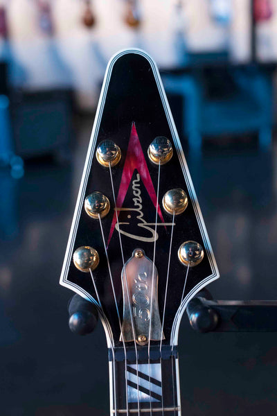 USED GIBSON GUITAR OF THE MONTH  50TH ANNIVERSARY FLYING V 2008 - BRIMSTONE BURST WITH CASE