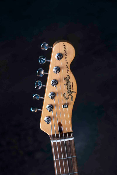 SQUIER CLASSIC VIBE BARITONE CUSTOM TELECASTER - BLACK