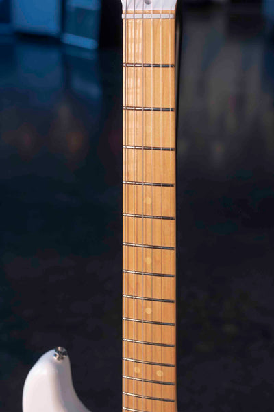 FENDER LIMITED EDITION PLAYER II STRATOCASTER - POLAR WHITE