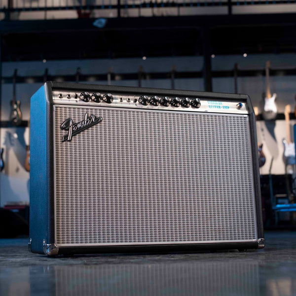 USED FENDER 68 VIBROLUX REVERB REISSUE