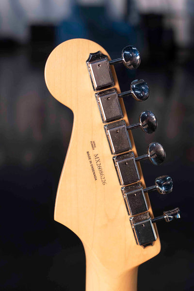 FENDER LIMITED EDITION PLAYER II STRATOCASTER - POLAR WHITE