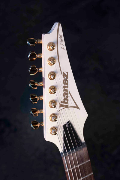 IBANEZ K7YANG HEAD SIGNATURE 7-STRING  - WHITE WITH EVERTUNE AND GIGBAG