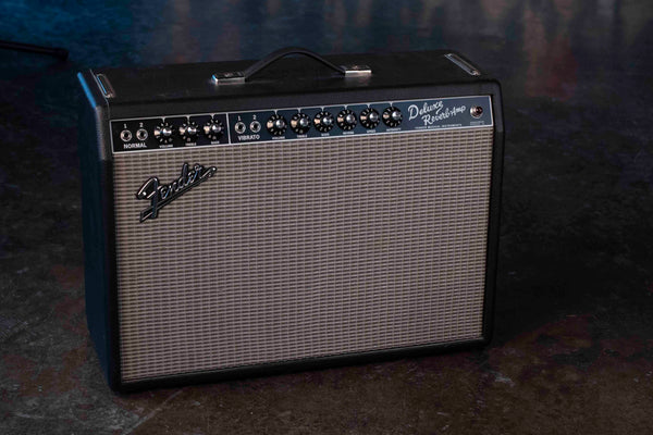 USED FENDER DELUXE REVERB WITH COVER