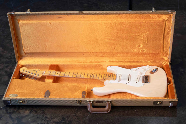 USED FENDER CUSTOM SHOP 2016 '58 STRATOCASTER JOURNEYMAN RELIC WHITE BLONDE WITH CASE