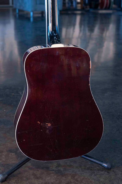 VINTAGE GUILD D-40 - SUNBURST 1977