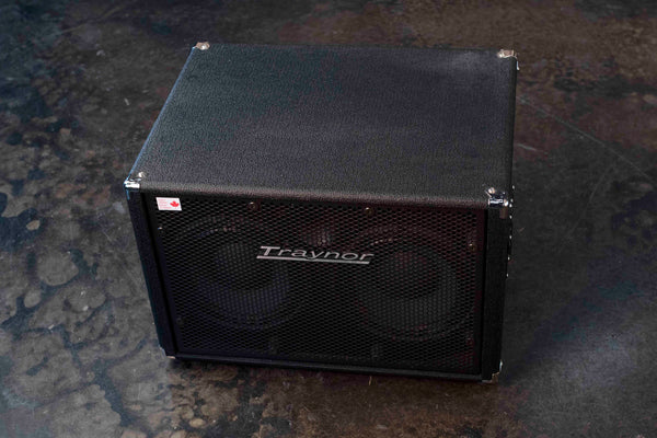 USED TRAYNOR TC210 BASS CAB