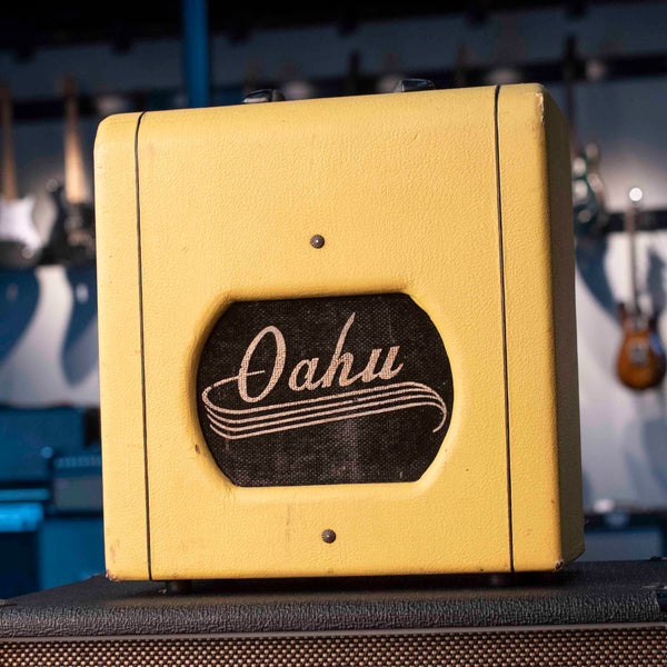 VINTAGE OAHU TUBE AMPLIFIER MID 50'S