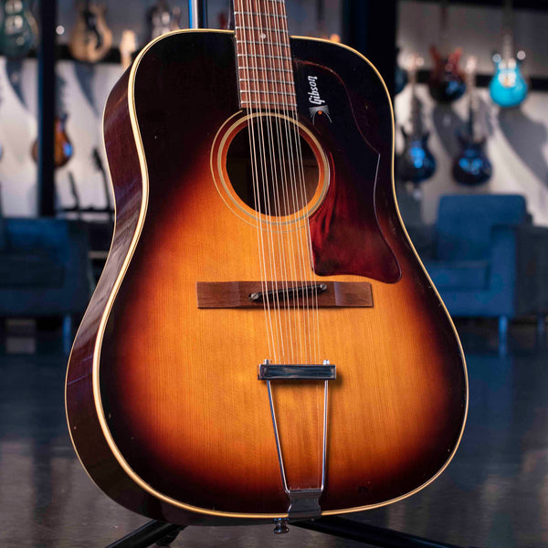 VINTAGE 1968 GIBSON B-45-12 SUNBURST WITH CASE
