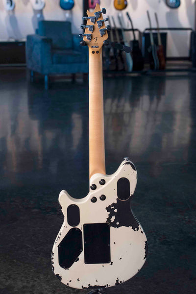 EVH LIMITED EDITION WOLFGANG SPECIAL STRIPED 2015 TOUR - DISTRESSED IVORY
