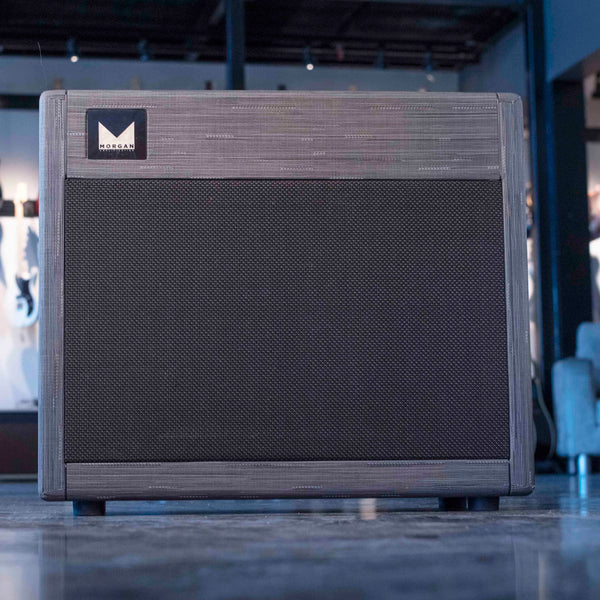 USED MORGAN AC20 DLX COMBO WITH COVER