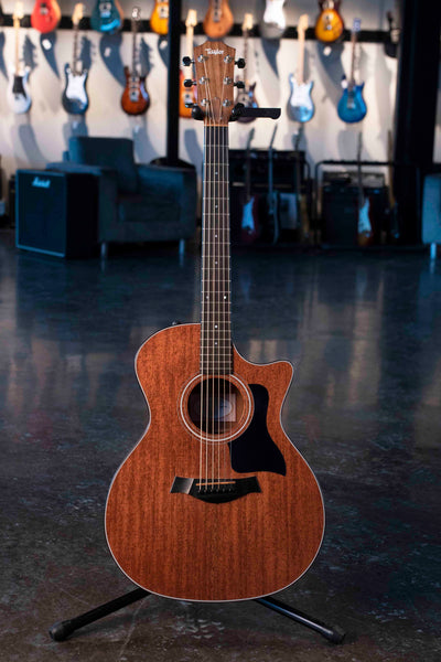 USED TAYLOR 324CE WITH CASE
