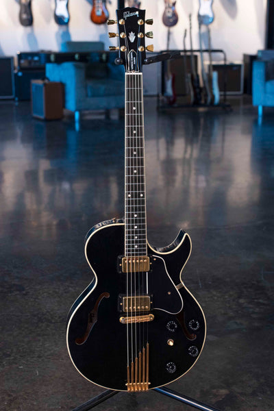 USED GIBSON 1997 HOWARD ROBERTS FUSION III WITH CASE