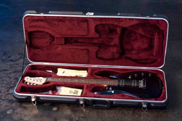USED ERNIE BALL MUSIC MAN JOHN PETRUCCI JP7 - 2002 MYSTIC DREAM 7 STRING WITH CASE