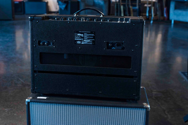 USED  VOX AC15C1 AMP