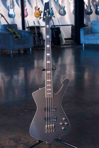 IBANEZ ICB620BKF ICEMAN SERIES BASS - BLACK FLAT WITH GIG BAG