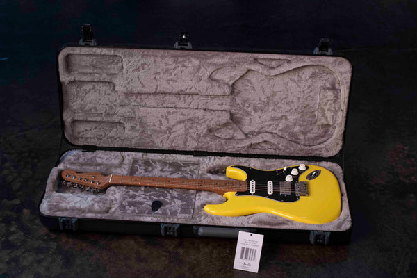 FENDER LIMITED EDITION AMERICAN ULTRA II STRATOCASTER HSS, ROASTED MAPLE FINGERBOARD - GRAFFITI YELLOW WITH CASE