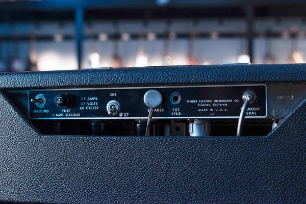 VINTAGE FENDER PRINCETON 1963 WITH COVER
