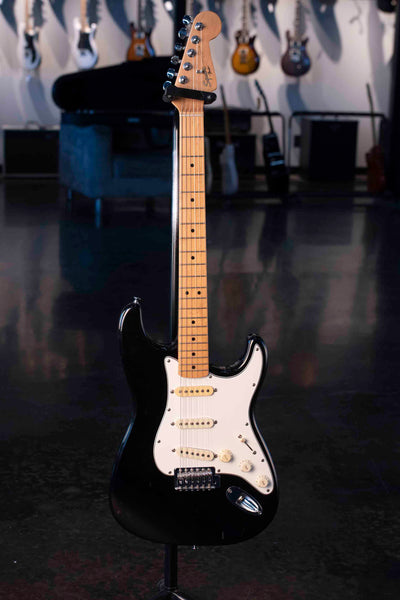 USED SQUIER USA STRAT WITH GIG BAG