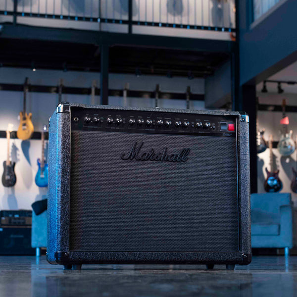 MARSHALL DSL40CR 40W COMBO LIMITED EDITION ALL BLACK