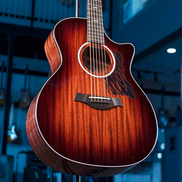 TAYLOR 324CE NEXT GENERATION - WITH CASE