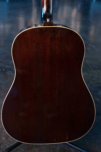 VINTAGE GIBSON J-45  1968 W/CASE