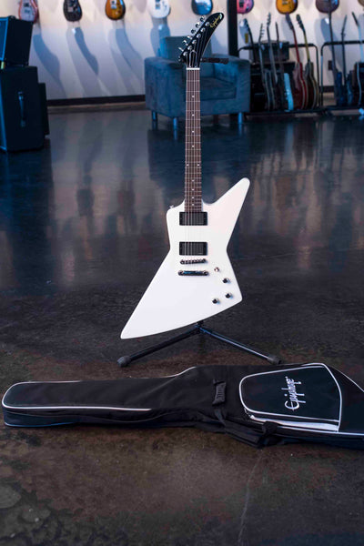 EPIPHONE EXPLORER 80S WITH GIGBAG - CLASSIC WHITE