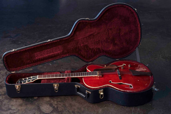 USED HOFNER HI-J5F-CN WITH CASE