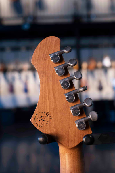 NOVO GUITARS SERUS P2 - OCEAN TURQUOISE