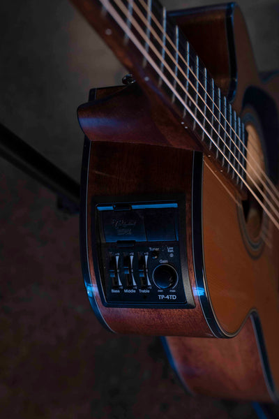USED TAKAMINE GF30CE NATURAL WITH CASE