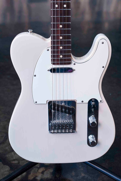 USED FENDER PLAYER II TELECASTER - OLYMPIC WHITE