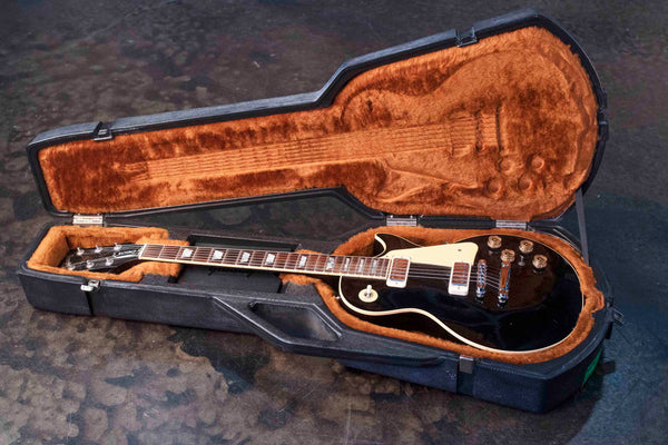 VINTAGE GIBSON LES PAUL DELUXE 1980 - EBONY WITH ORIGINAL CASE