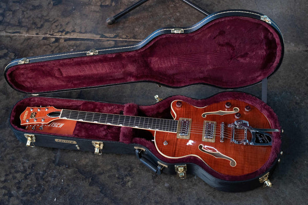 USED GRETSCH G6659TFM PLAYERS EDITION BROADKASTER JR. CENTER BLOCK SINGLE-CUT WITH STRING-THRU BIGSBY AND FLAME MAPLE - BOURBON STAIN WITH CASE