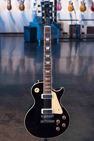 VINTAGE GIBSON LES PAUL DELUXE 1980 - EBONY WITH ORIGINAL CASE