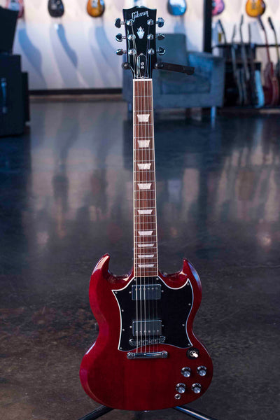 GIBSON SG STANDARD HERITAGE CHERRY W/ SOFT CASE