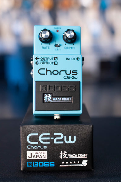 USED BOSS CE-2W WAZA CRAFT CHORUS WITH BOX